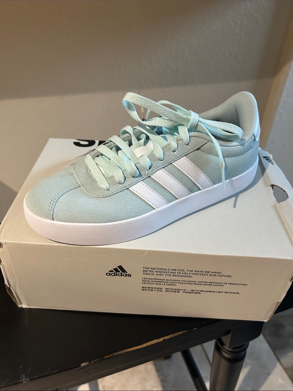 NIB adidas Womens Pastel Mint Green Low-Top Sneakers with White Stripes 7